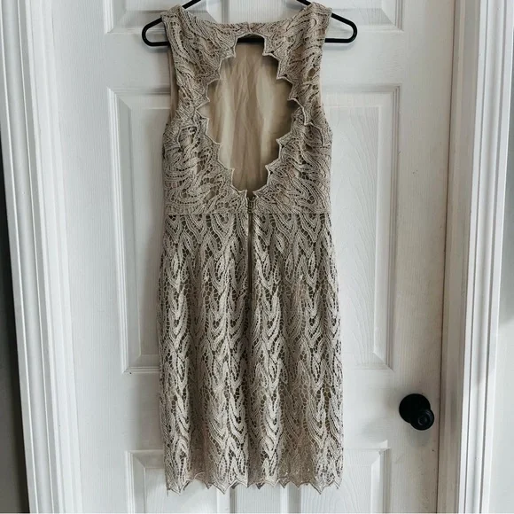 SOLD - Picture 5 of 11